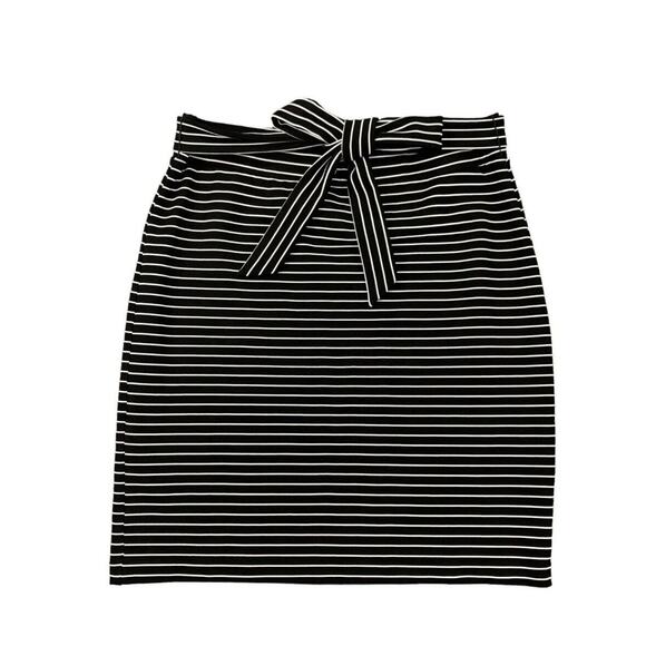 Ann Taylor Loft Pencil Skirt Women's XS Black White Striped Bow Tie Waist - Picture 5 of 5